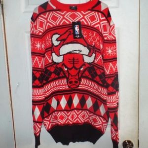 Men's Chicago Bulls Christmas Sweater NWT sz Large
